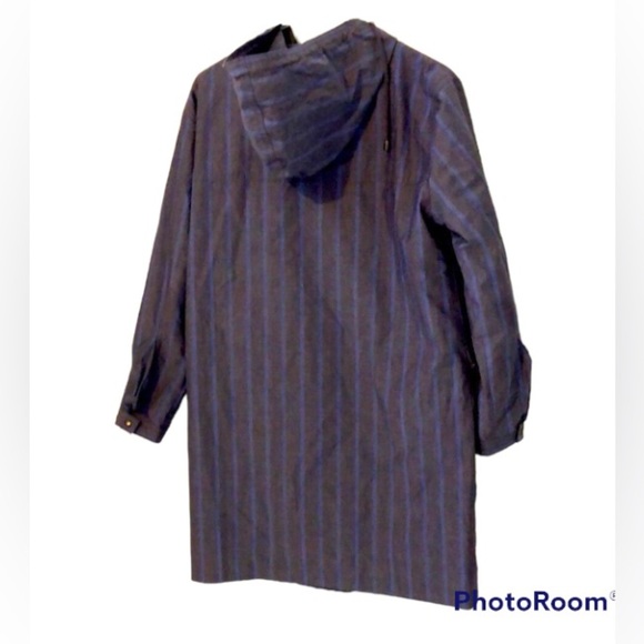 LIGHT Stripe Trench 🌧 - Picture 5 of 5